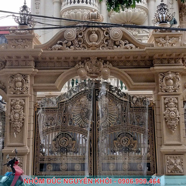 Mẫu Cửa Cổng Nhôm Đúc Nguyên Khối - Cửa Cổng Nhôm Đúc Biệt Thự Hiện Đại