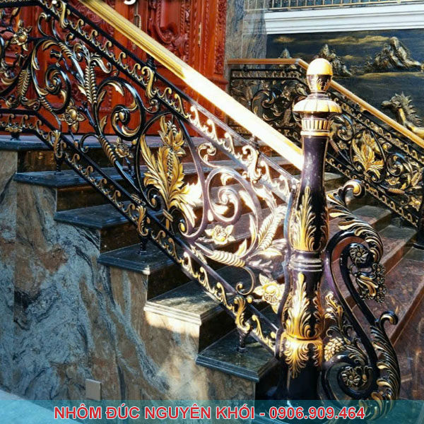 Mẫu cầu thang nhôm đúc nguyên khối đẹp